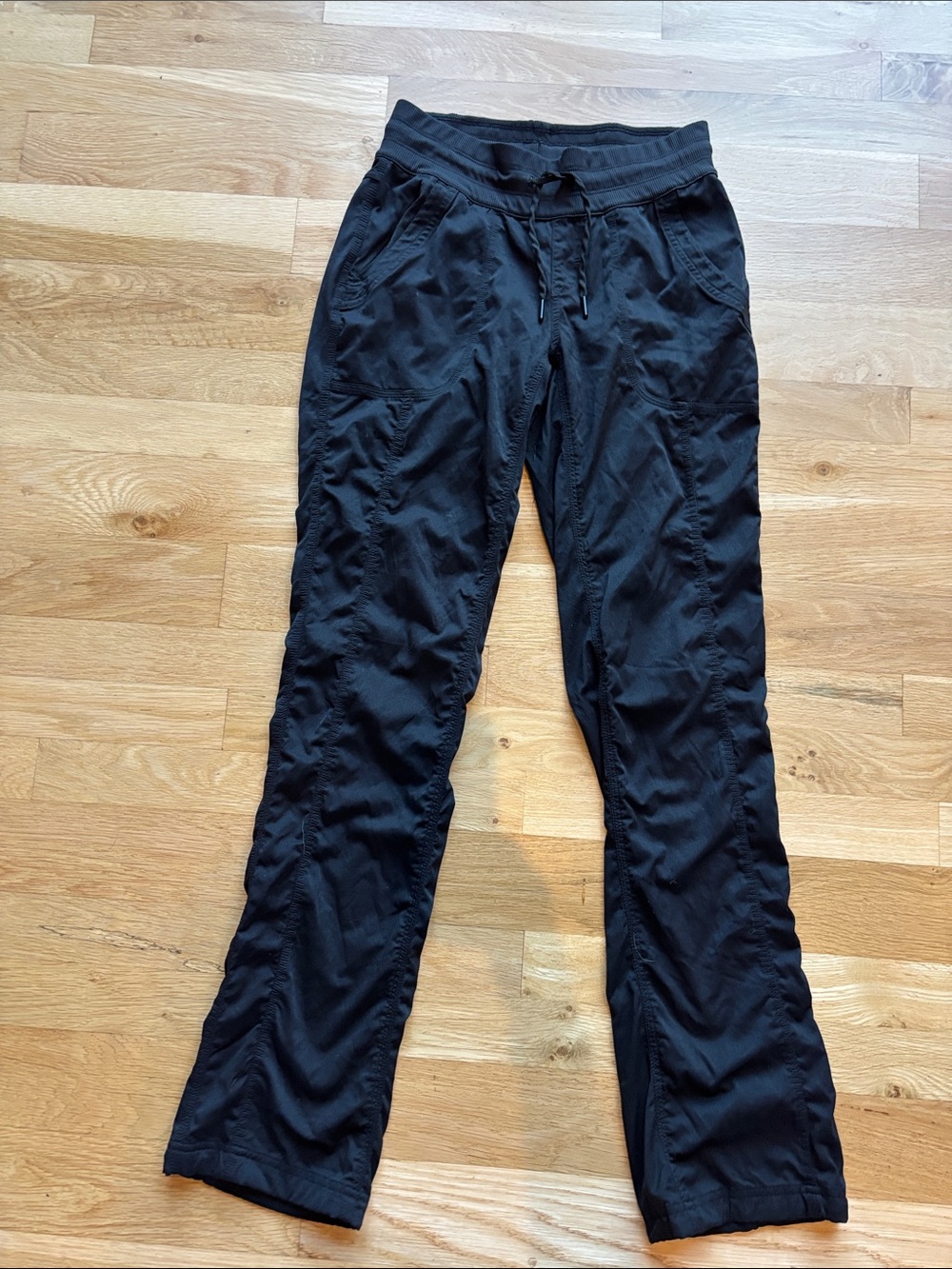 The North Face Women’s Size Small Black Nylon/Elastine Active Track Pants